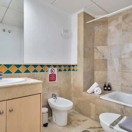 Apartment Playa Del Cable Apartment, Banana Marbella