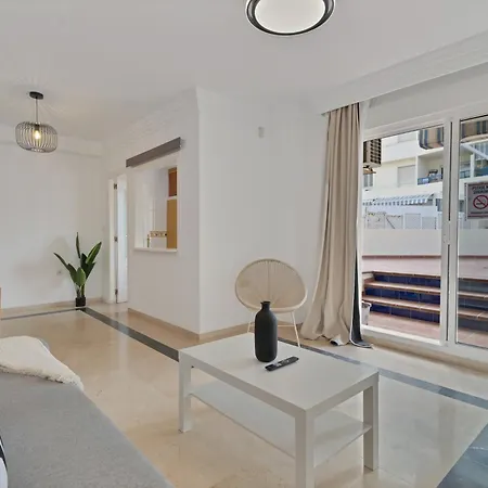 Playa Del Cable Apartment, Banana Appartement *