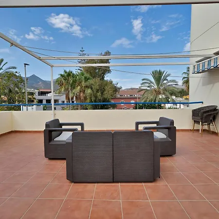 Playa Del Cable Apartment, Banana *