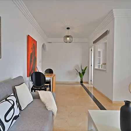 Playa Del Cable Apartment, Banana マルベーリャ