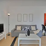 Lejlighed Playa Del Cable Cerca Del Playa Padre En - Banana Marbella